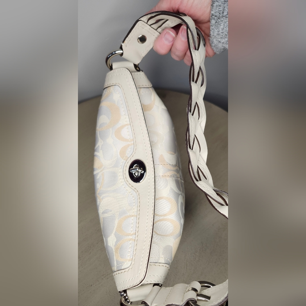 Coach Chelsea Optic Hobo Bag 10990 - Picture 2 of 7
